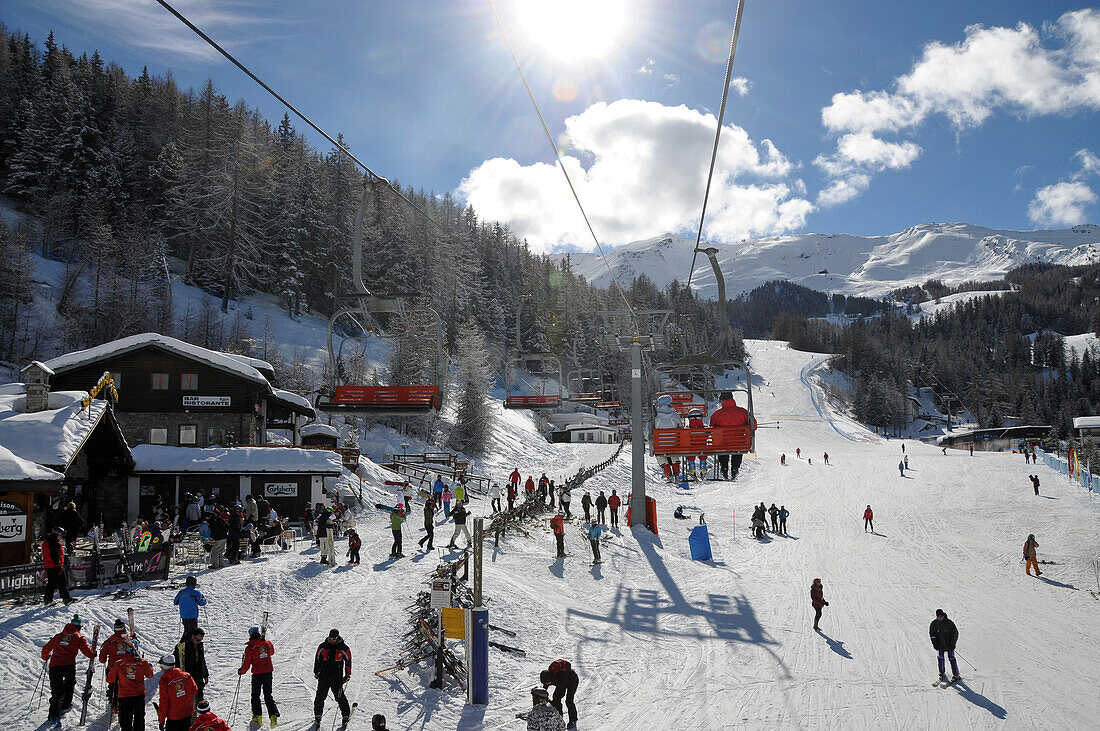 Skigebiet Pila über Aosta, Aostatal, Nord-Italien, Italien