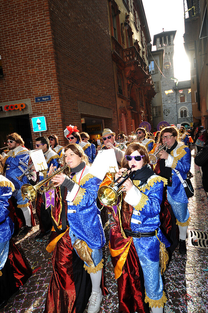 Rabaden Karneval in der Altstadt, Bellinzona, Tessin, Schweiz