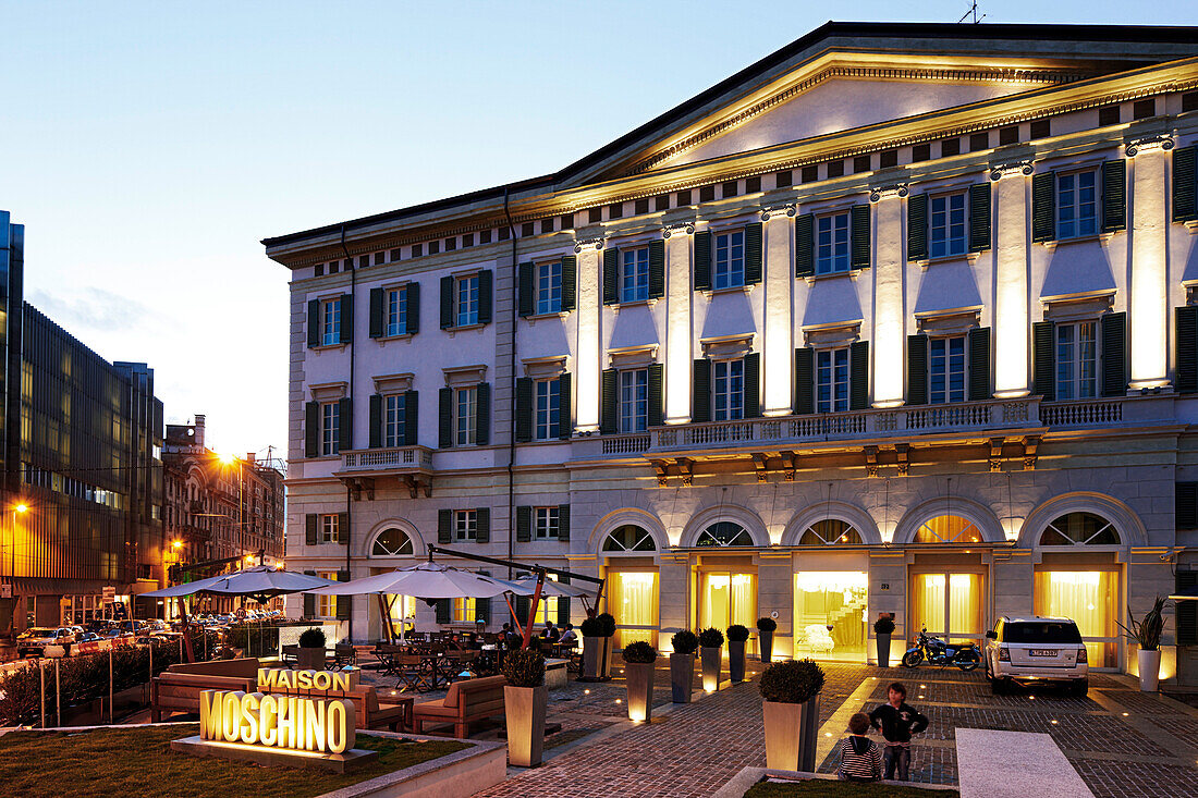 Exterior view of Hotel Maison Moschino, Via Monte Grappa 12, Milan, Italy