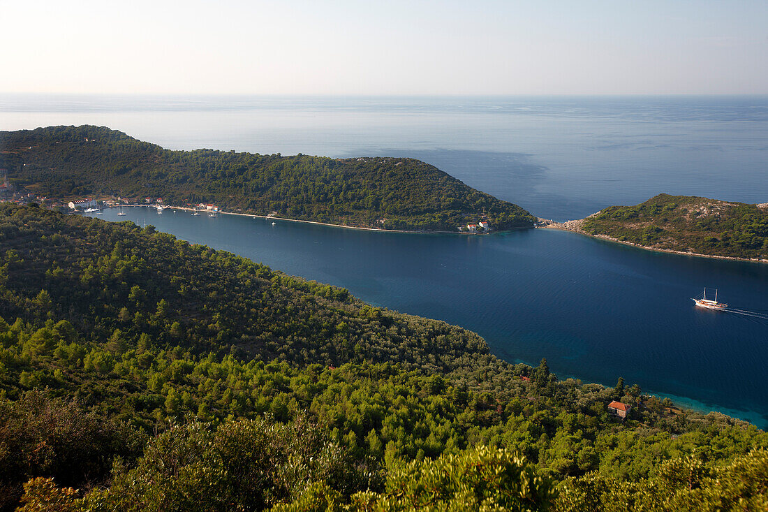 Blick über die Inselwelt des Elaphiten-Archipel, Sipanska Luka, Insel Sipan, nordwestlich Dubrovnik, Kroatien