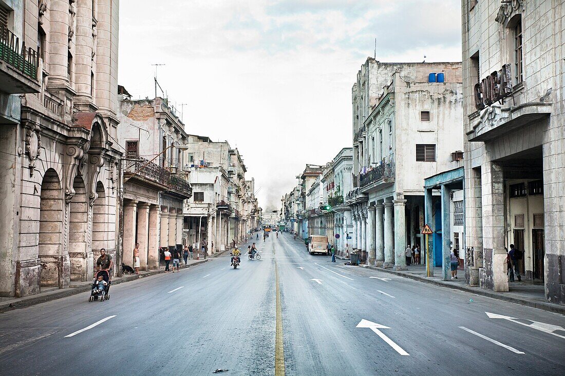 Street, Centro Havana, La Havana, Cuba.