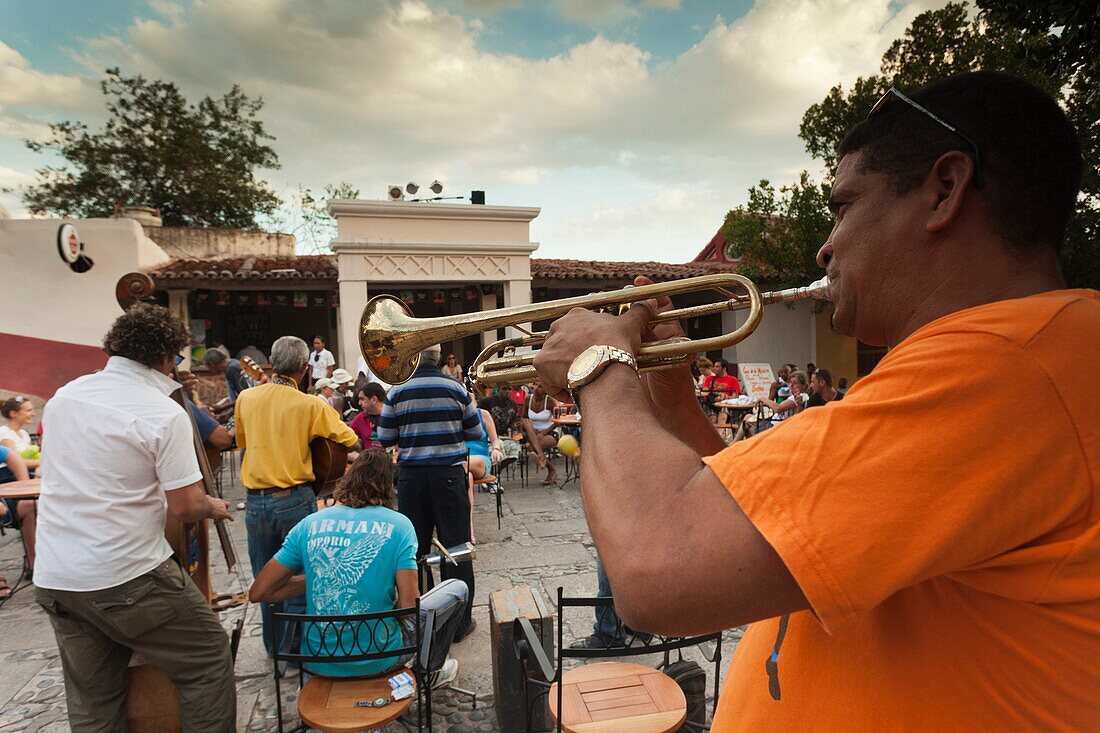 Cuba, Sancti Spiritus Province, Trinidad, Casa de la Musica, outdoor bar and cafe, NR
