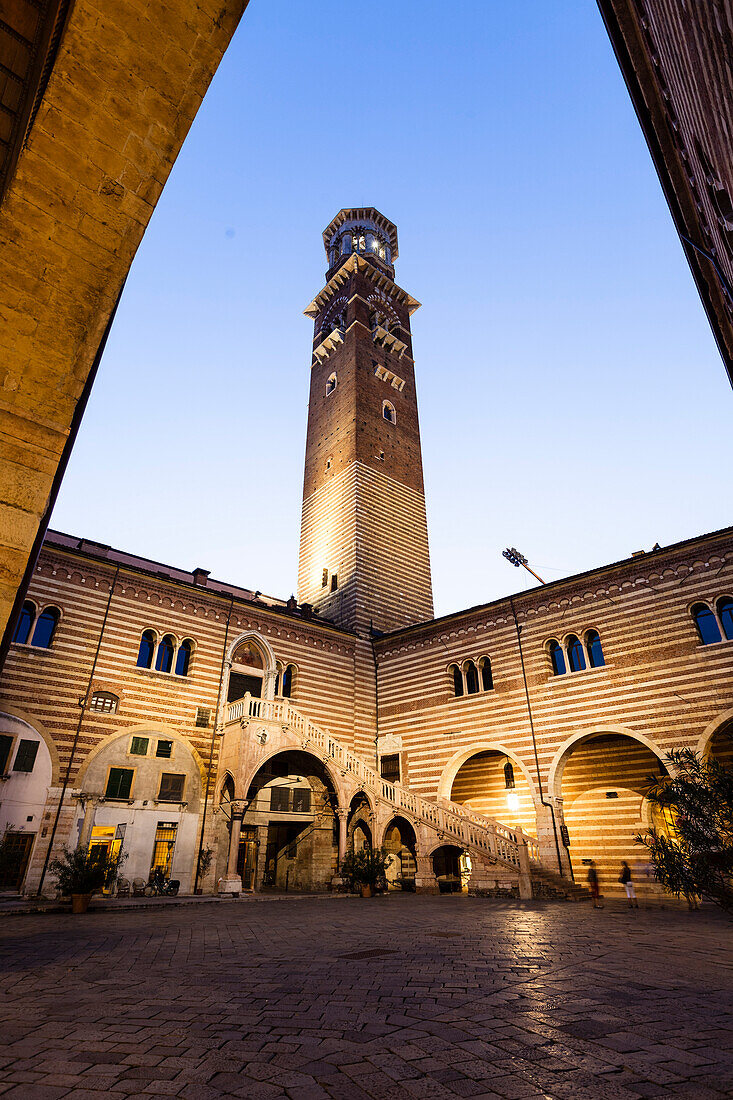 Torre dei Lamberti, Verona, Venetia, Italy