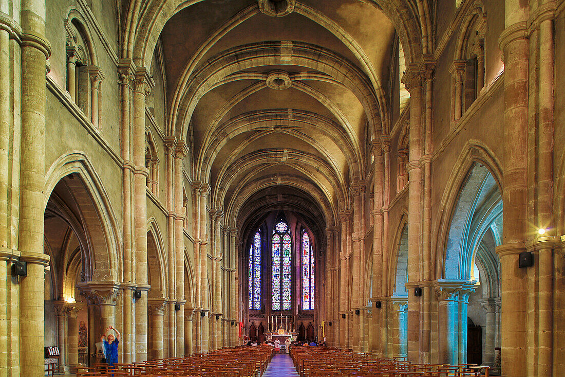 Innenaufnahme von Basilika St. Maurice, Épinal, Mosel, Dept. Vosges, Region Alsace-Lorraine, Elsaß-Lothringen, Frankreich, Europa