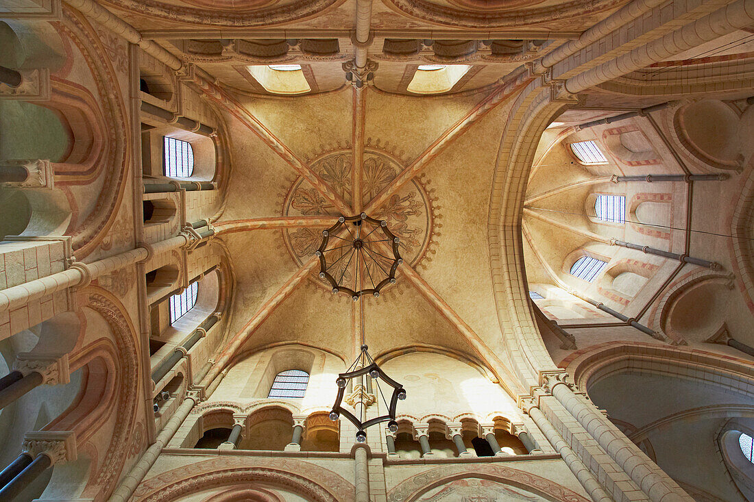 Vaulted ceiling in Limburg cathedral, St. Georgs Cathedral, Limburg, Westerwald, Hesse, Germany, Europe