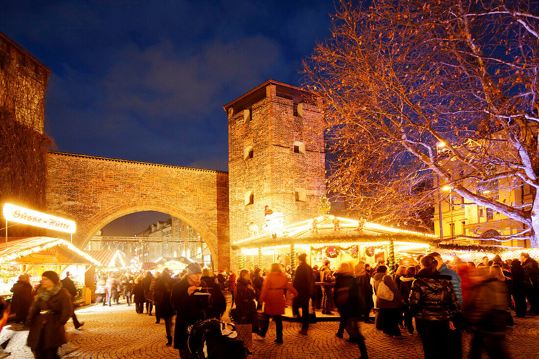 Christmas market at Sendling Gate, Munich, Bavaria, Germany