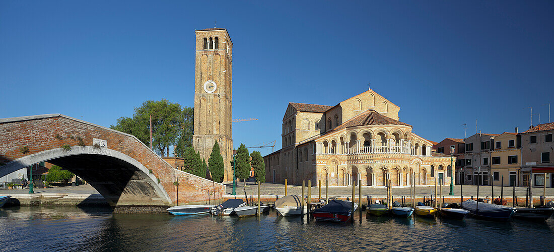 Santa Maria e San Donato, Canale di San Donato, Ponte San Donato, Murano, Venedig, Italien