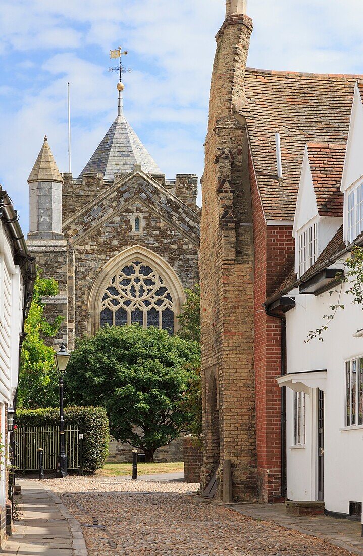 West Street, Rye, East Sussex, England, UK, Britain, Europe  View along narrow cobbled street to St Mary´s parish church in the historic town