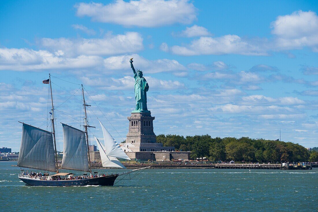 Statue of Liberty and sail boat tour to Liberty Island, New York