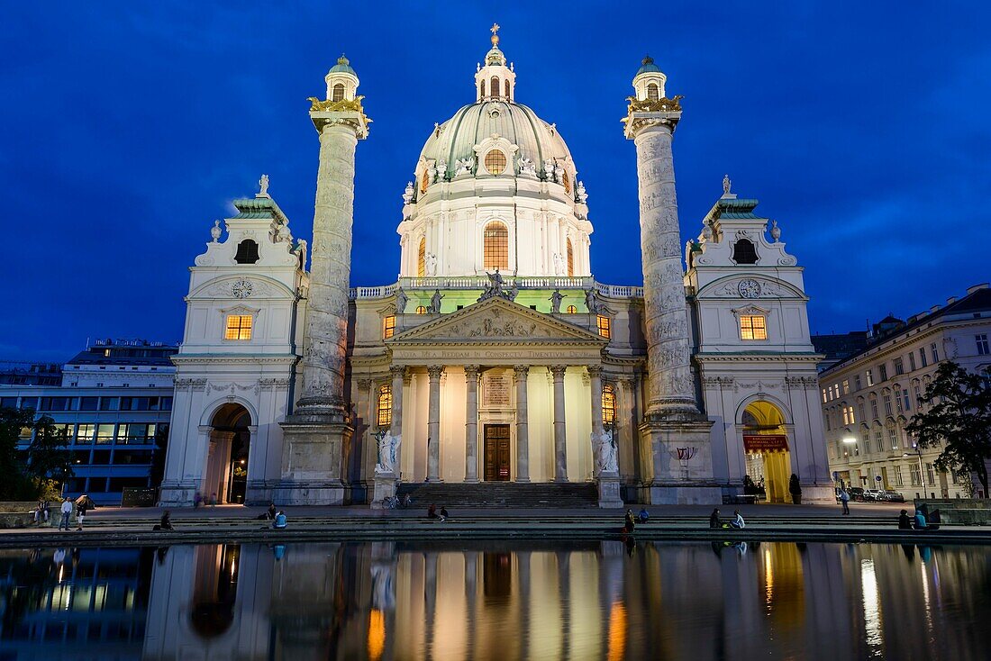 Karlskirche, Karlsplatz, Vienna, Austria, Europe