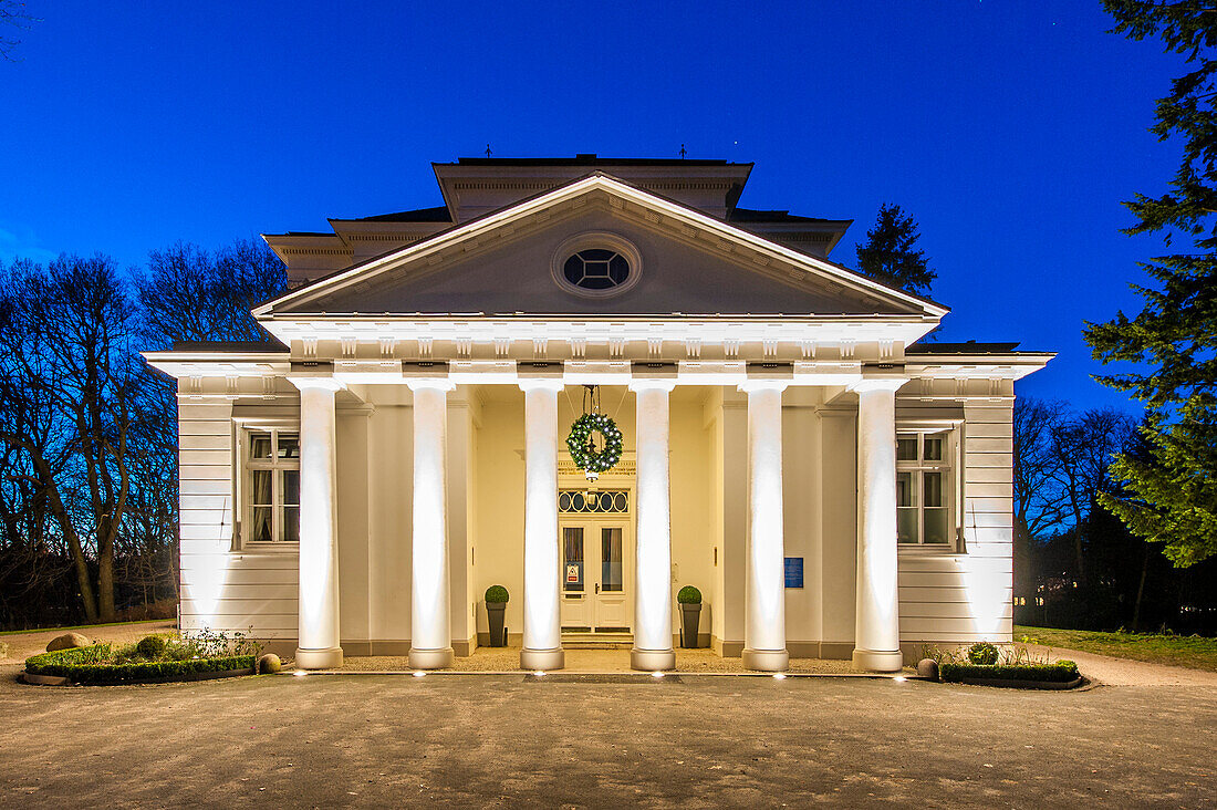 Gossler house in the twilight, Hamburg Blankenese, Hamburg, Germany