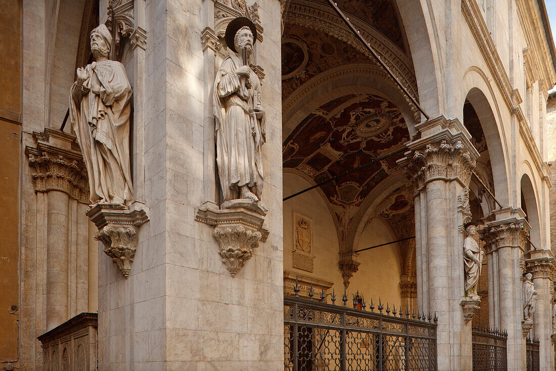 Loggia dei Mercanti, Loggia in der Nähe der Piazza del Campo, Il Campo, Siena, UNESCO Weltkulturerbe, Toskana, Italien, Europa
