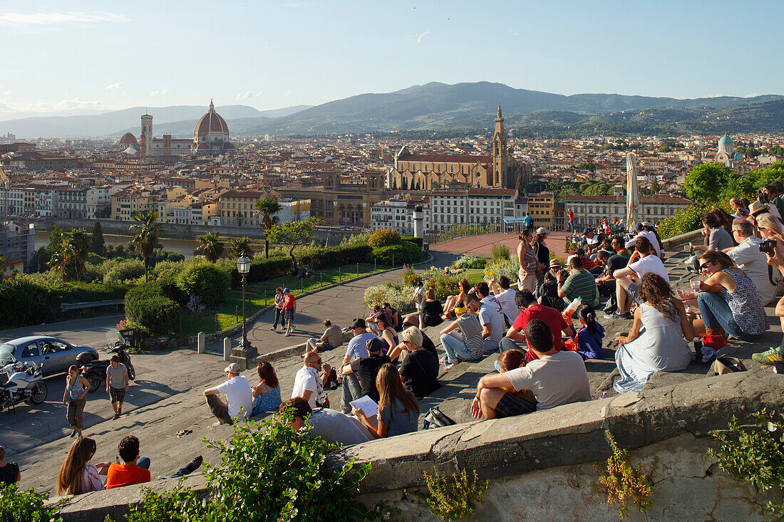 Aussichtspunkt Piazzale Michelangelo, Platz, Treppe, Florenz, UNESCO Weltkulturerbe, Firenze, Florenz, Toskana, Italien, Europa