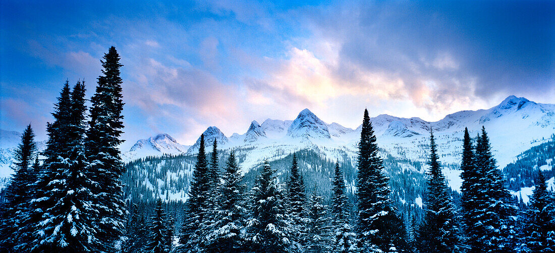 CANADA, mountain landscape at dusk, Island Lake Lodge