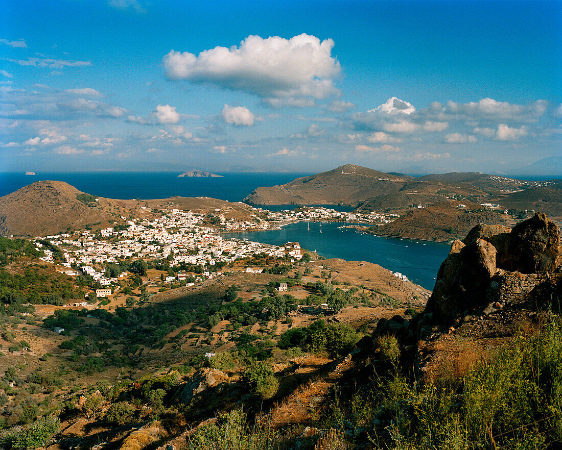 GREECE, Hohlaka, elevated view of Hohlaka Bay from Chora, the Agean Sea in the distance