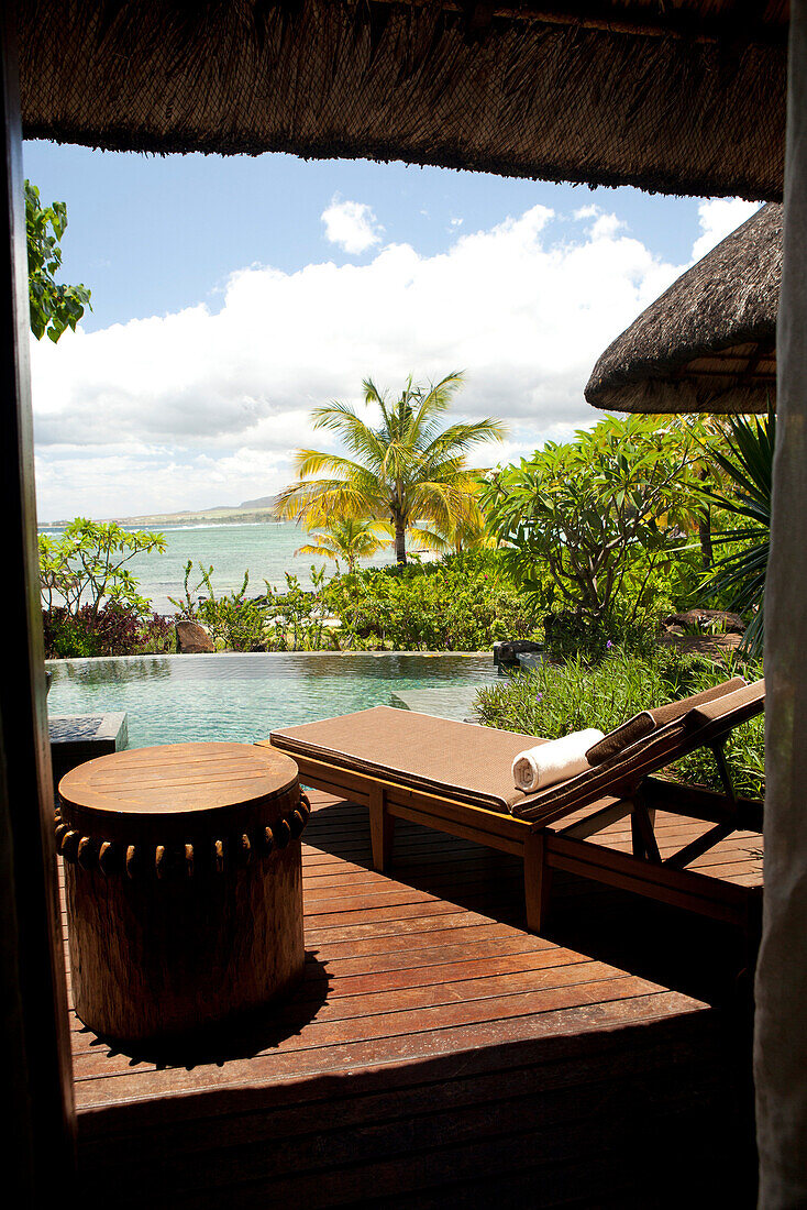 MAURITIUS, Chemin Grenier, South Coast, view of the Indian Ocean from a luxury suit, Hotel Shanti Maurice