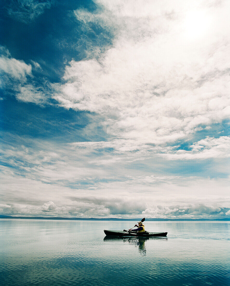MONGOLIA, Lake Khuvsgul, the dark blue pearl, kayaking, Khuvsgul National Park