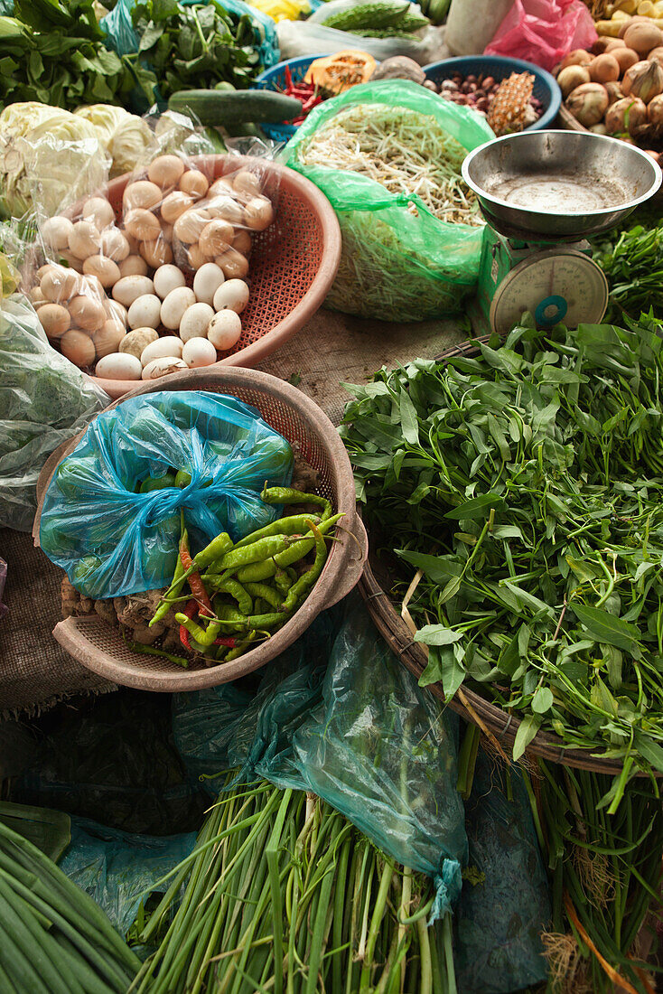 VIETNAM, Hue, produce and eggs for sale at a roadside market in rural Hue