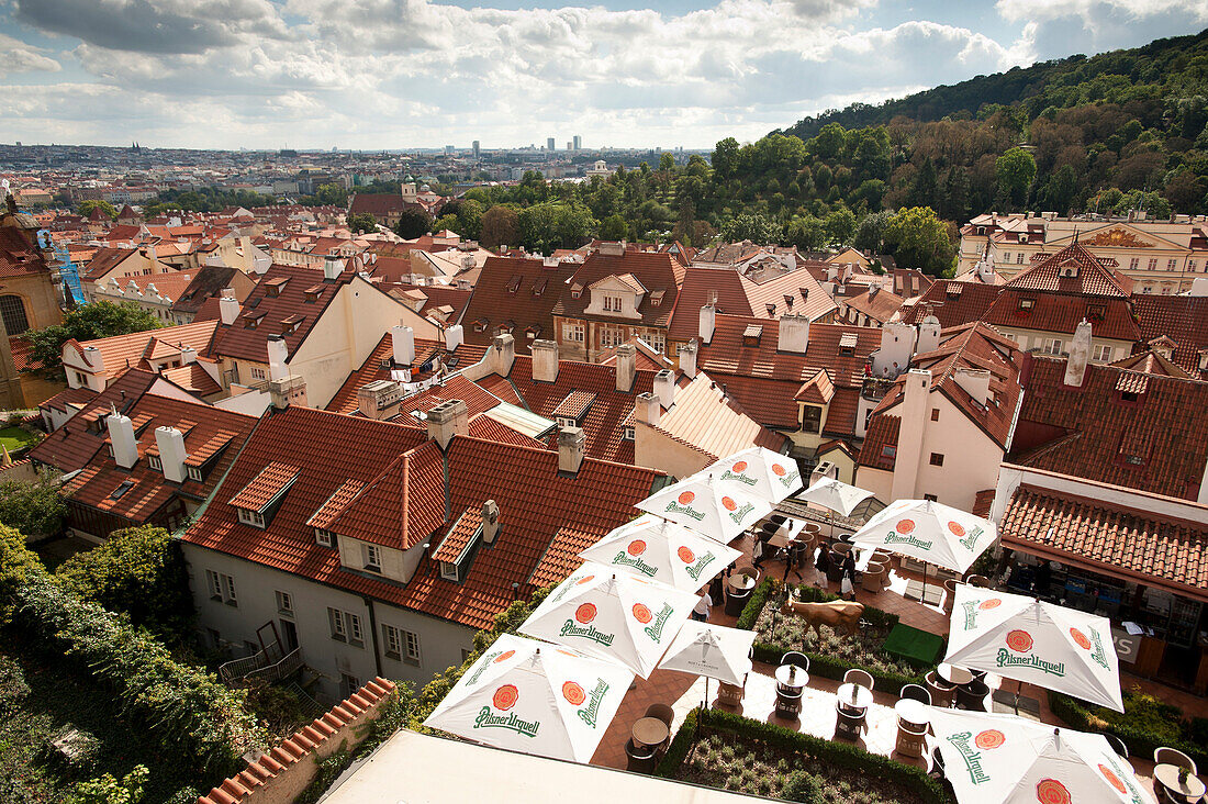 Die Dächer von Prag, gesehen von der Prager Schloss, Prag, Tschechien, Europa