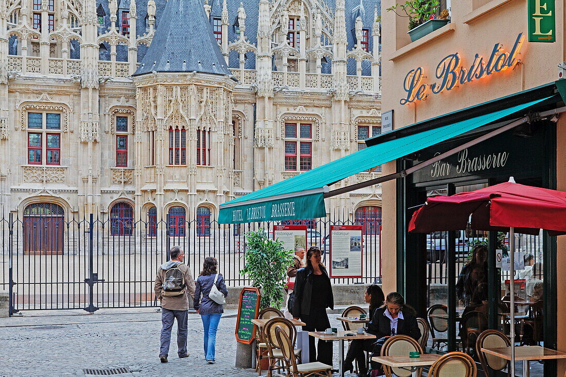 Hotel and Bistro Le Bristol and the Palais de Justice, Rouen, Seine-Maritime, Normandy, France