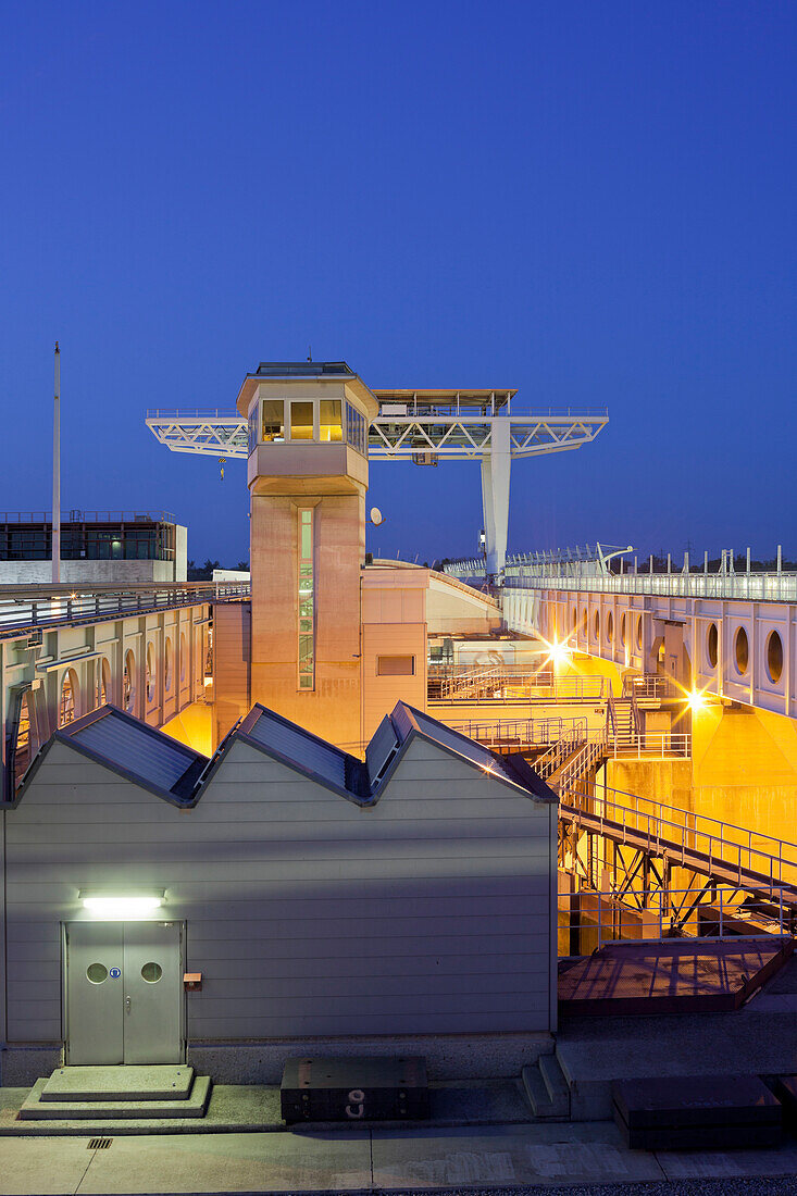 Freudenau power plant at night, District 2, Vienna, Austria