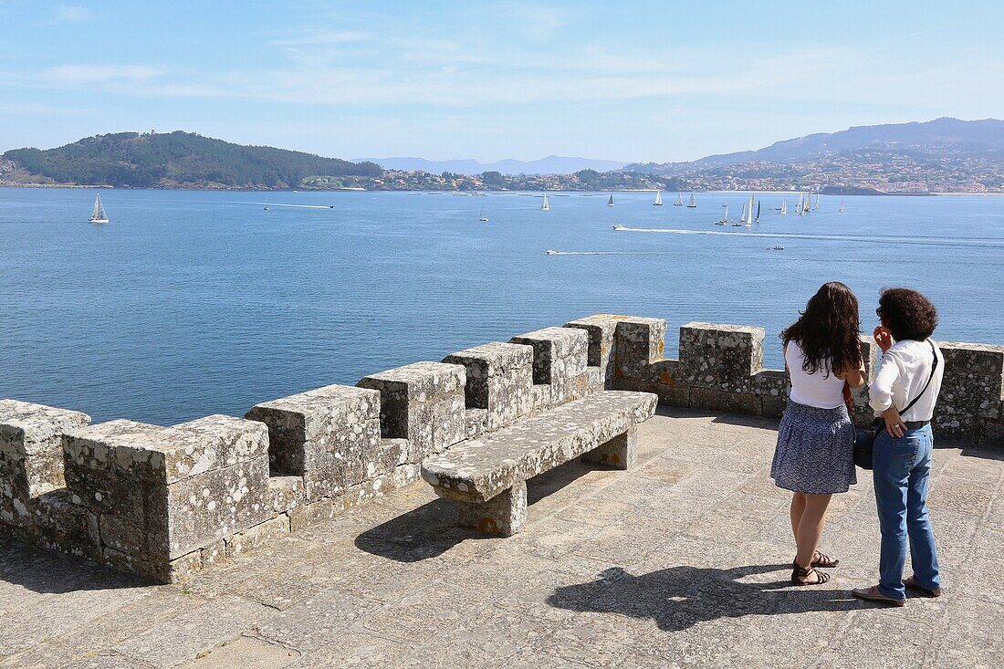 Burg von Monterreal, Baiona, Pontevedra, Galicien, Spanien.