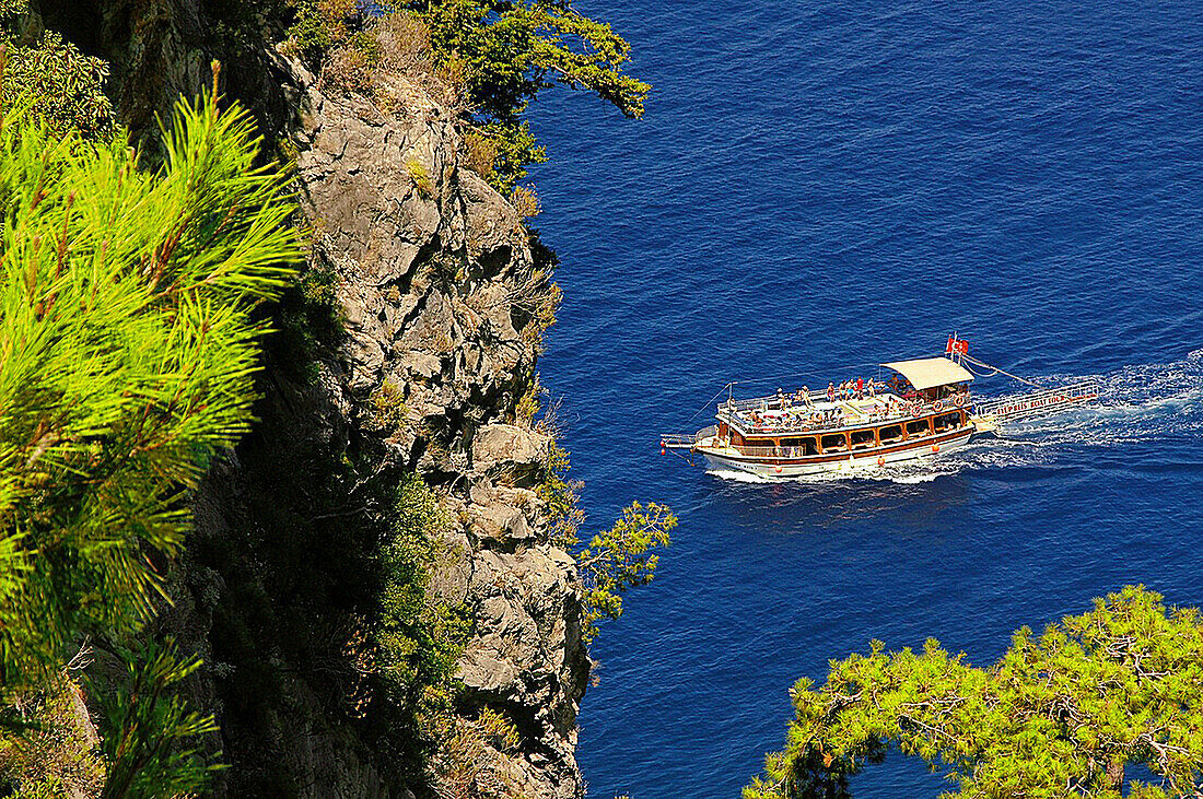 Turkey. sea excursion by Ölü Deniz.