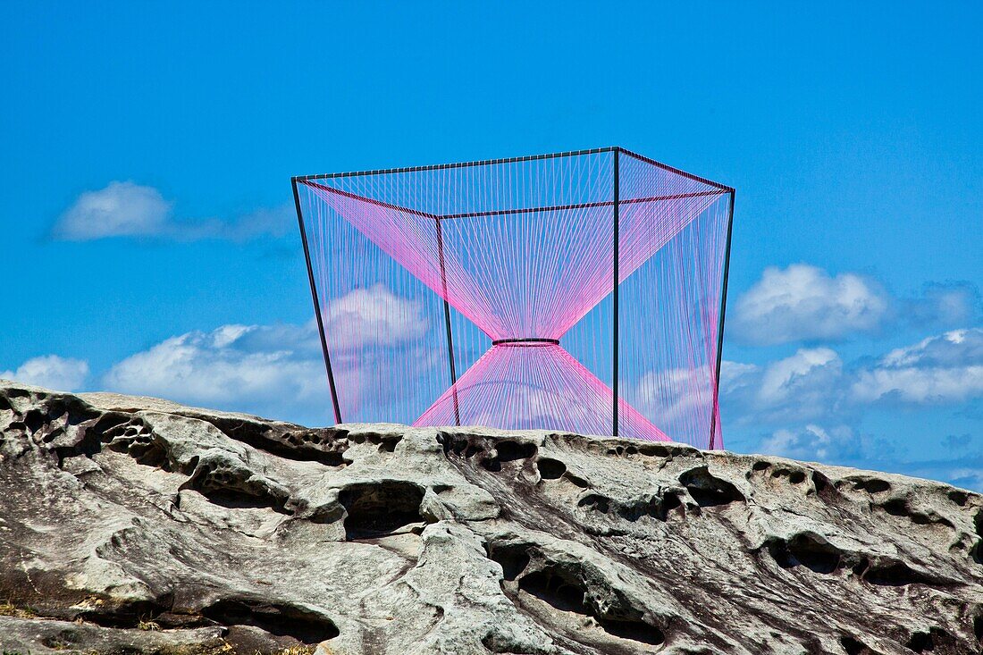Sculpture by the Sea, annual exhibition at the Bondi - Tamarama coastal walk  ´Transition´ sclupture by Greer Taylor