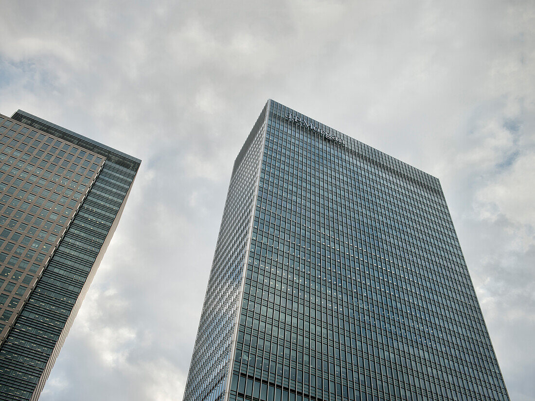 Office building of J. P. Morgan, skyscraper, Canary Wharf, City of London, England, United Kingdom, Europe