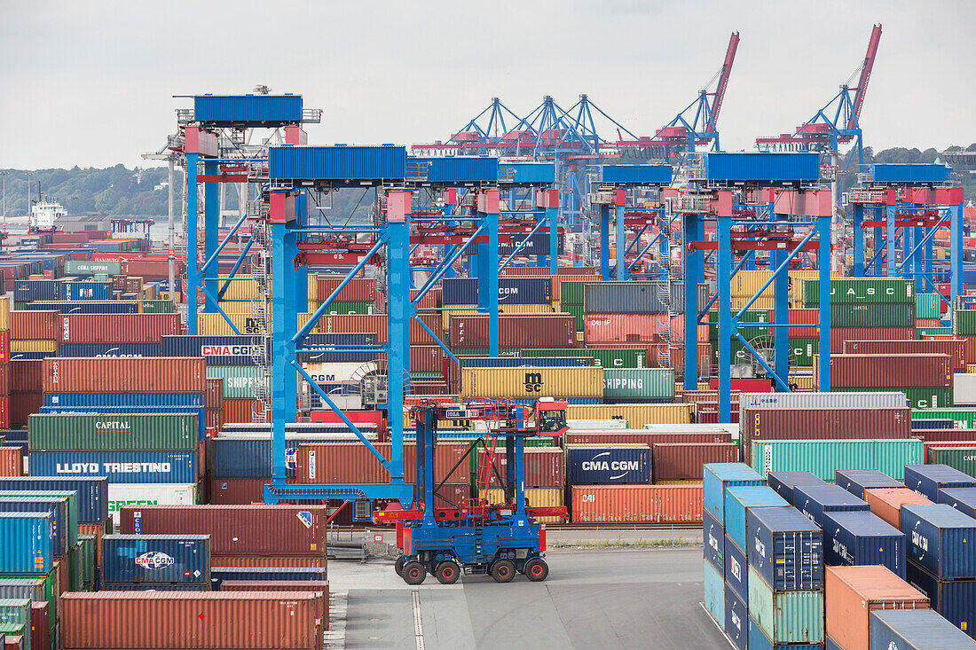 Overview of block storage in the port of Hamburg, Hamburg, Germany