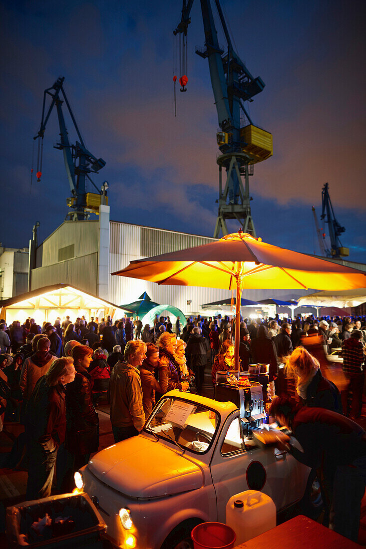 Elbjazz Festival auf dem Gelände der Blohm und Voss Werft, Hamburg, Deutschland