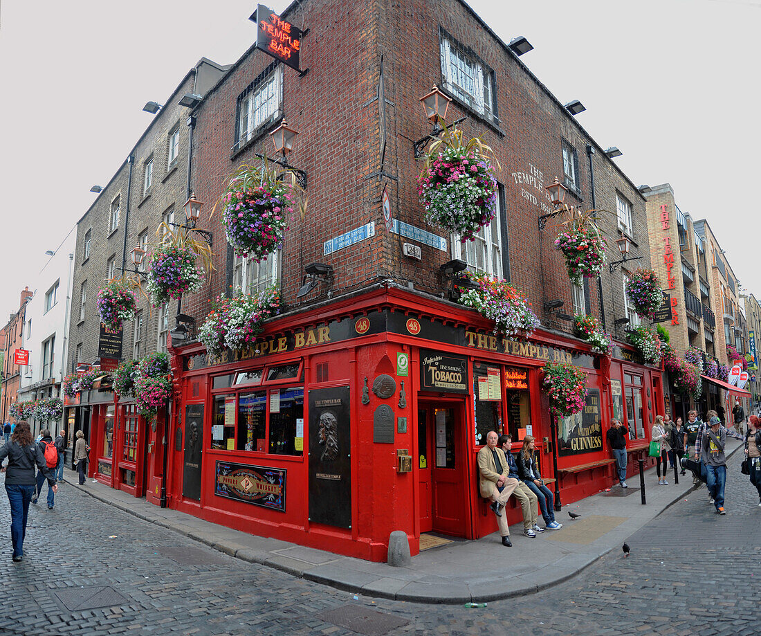 Republic of Ireland, Dublin, Dublin City, Temple Bar Square, facade of the Temple Bar