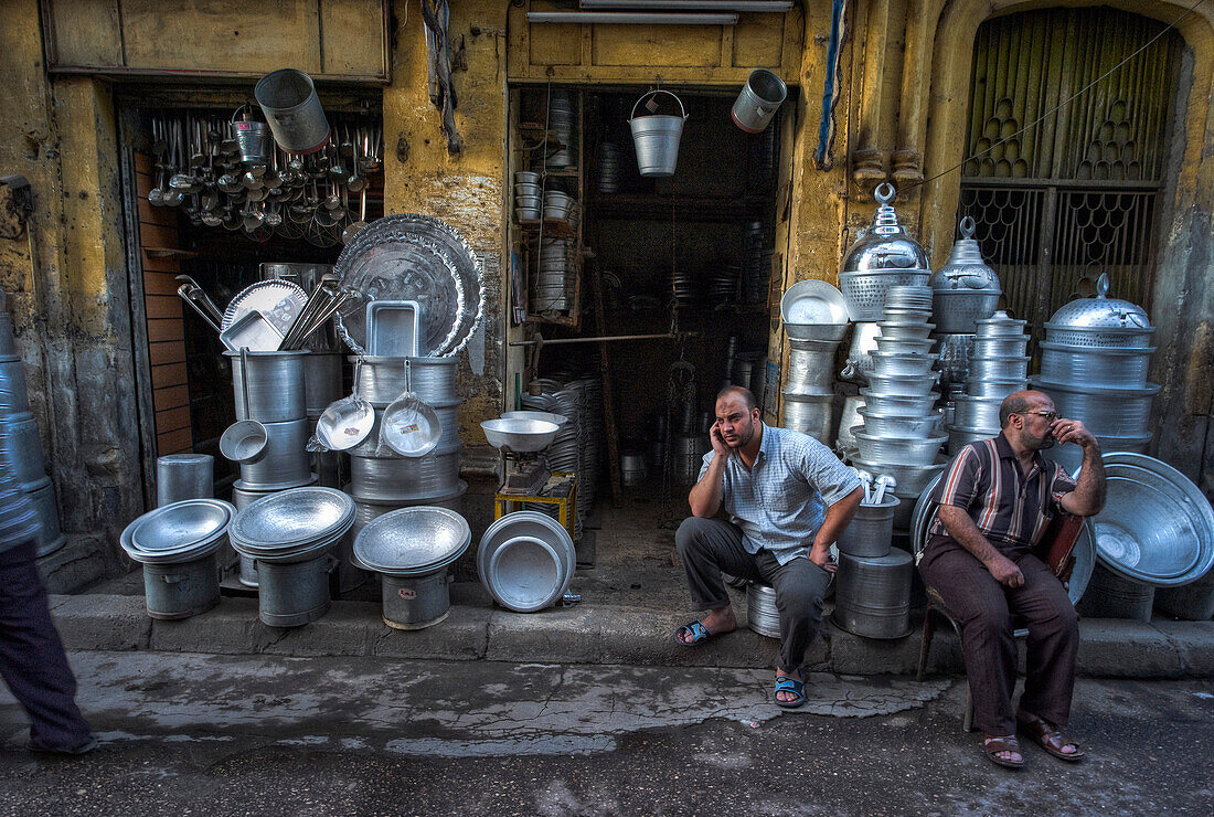 Arab Republic of Egypt, Cairo,  Islamic district, Khan Al-Khalili, Merchants wainting for customers