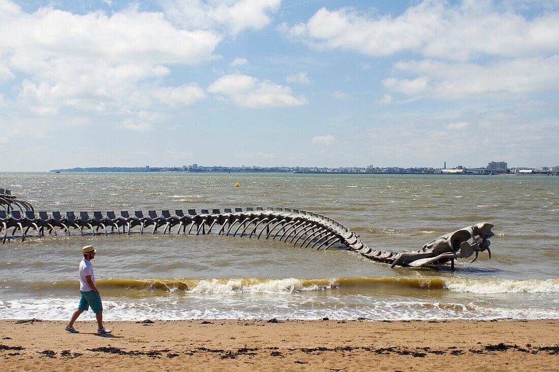 'France, Saint-Brévin-les-Pins, 44, Pointe de Mindin, ''Serpent d'Océan'' (Ocean Snake) by the Chinese artist Huang Yong Ping (Estuaire 2012).'