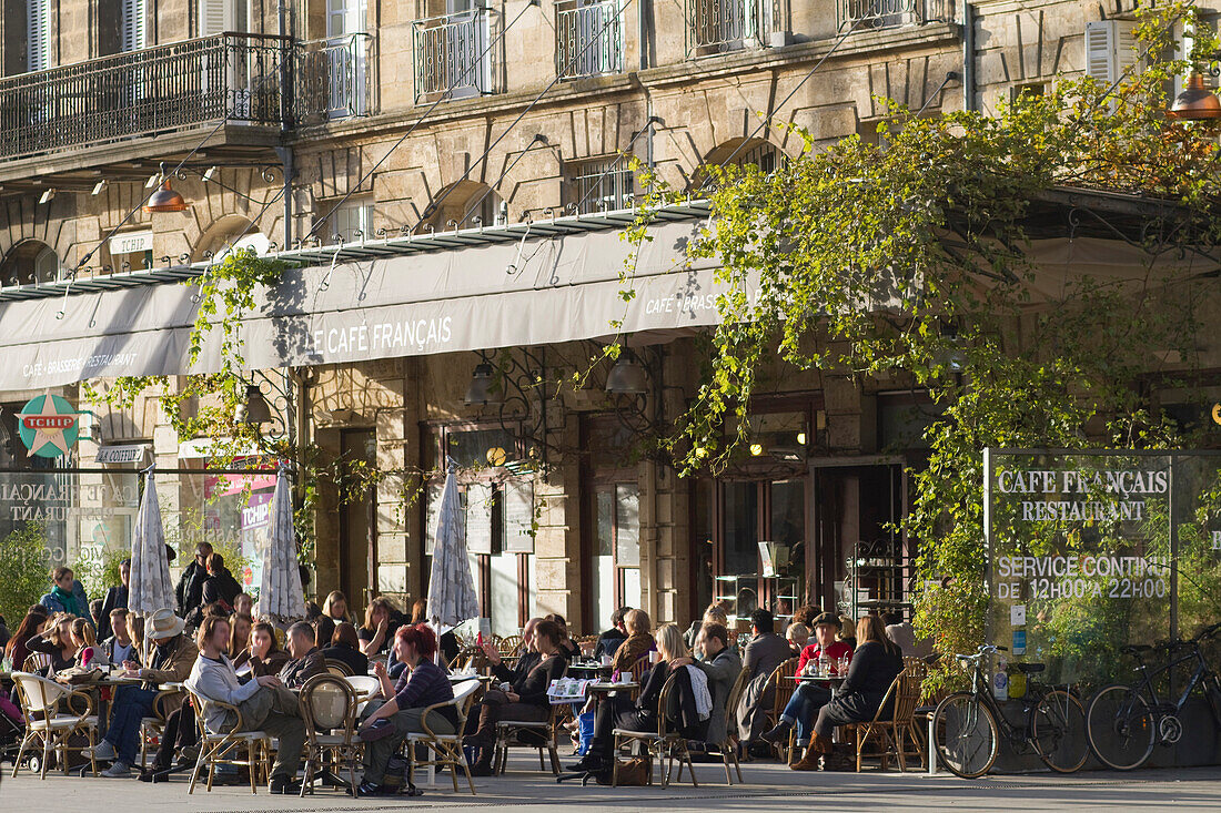 France, Bordeaux, Southwestern France, Aquitaine,  Place Jean Moulin, Terrace of a restaurant