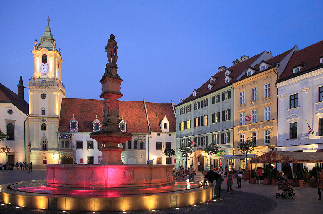 Slovakia, Bratislava, Main Square, Roland's Fountain, Old Town Hall