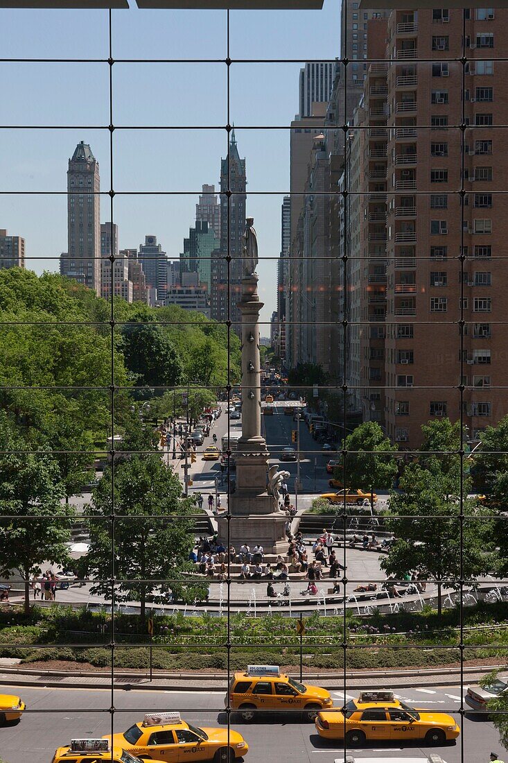 COLUMBUS CIRCLE AND CENTRAL PARK SOUTH FROM TIME WARNER MALL MANHATTAN NEW YORK CITY USA