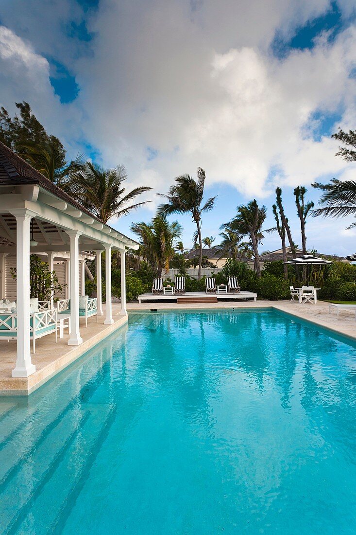 Bahamas, Eleuthera Island, Harbour Island, Pink Sands Beach, poolside, Dunmore Beach Club Resort