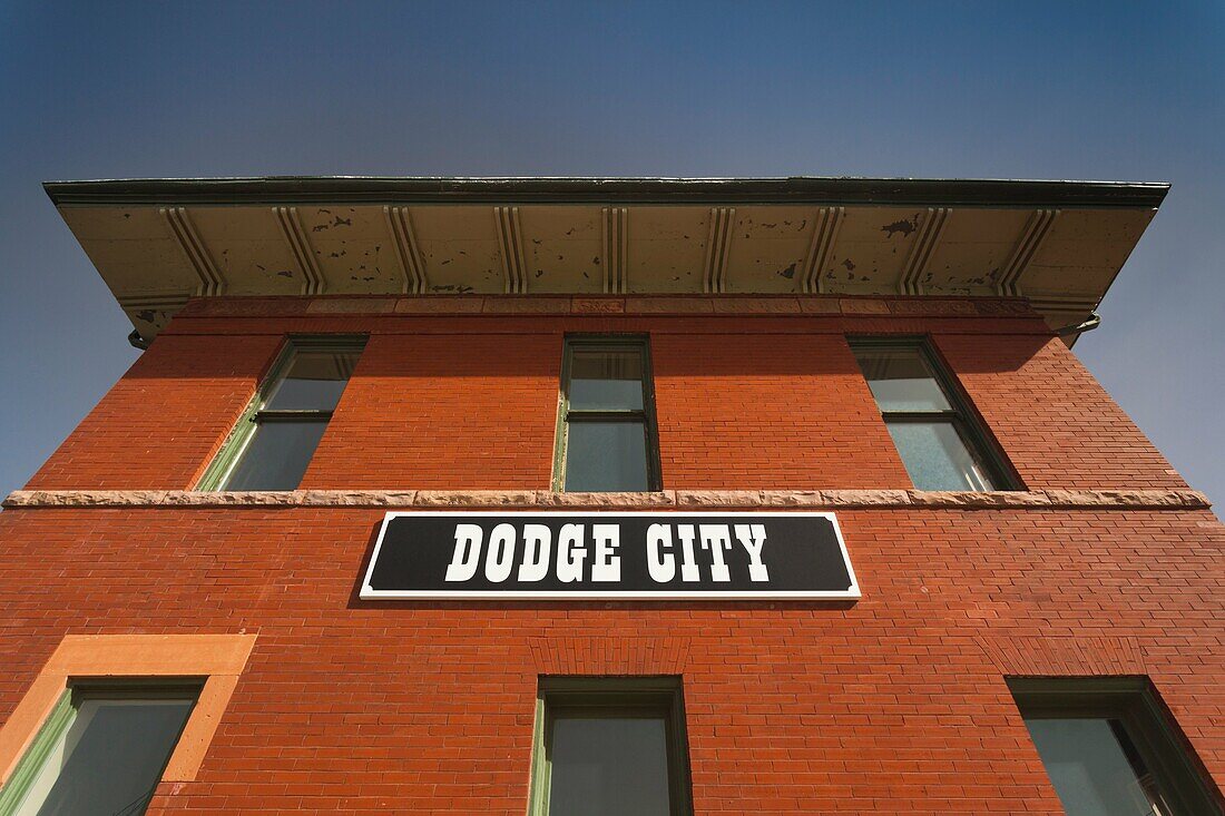 USA, Kansas, Dodge City, train station sign