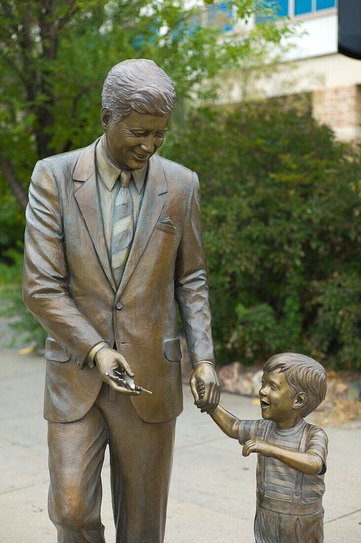 USA, South Dakota, Rapid City, City of Presidents sculptures, President John F  Kennedy