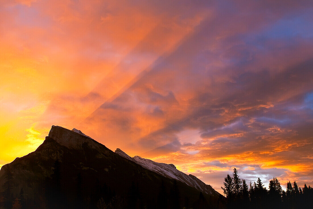 Sunrise over Mount Rundle, Banff National Park, Alberta