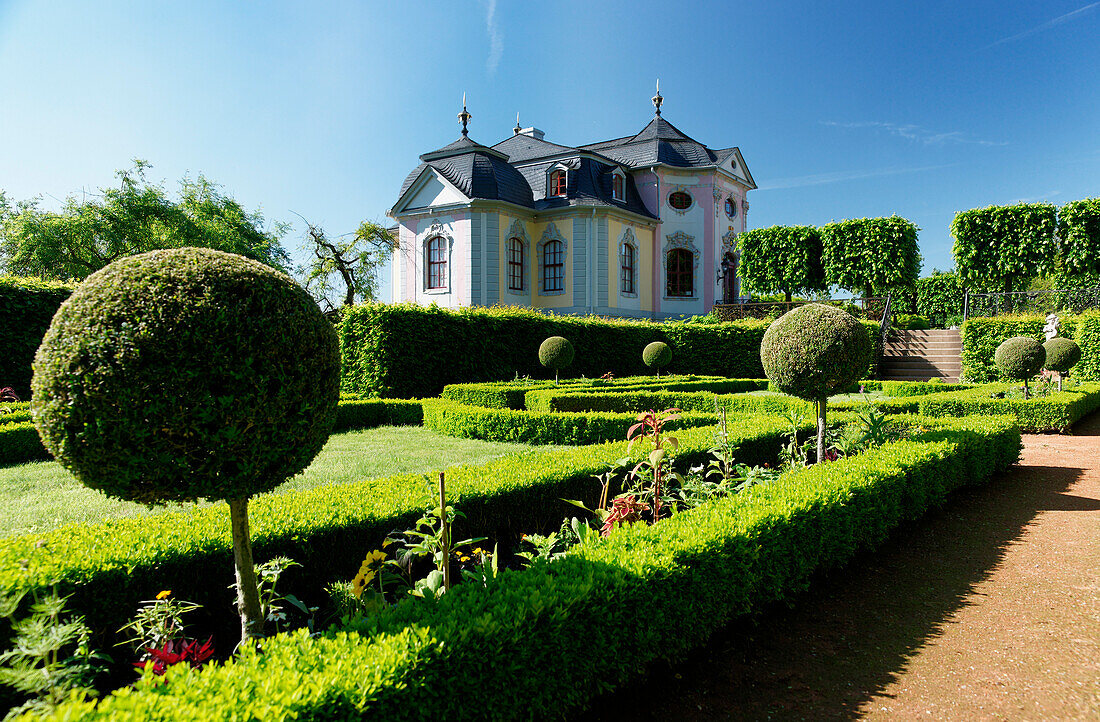 Schlosspark, Rokoko Schloss Dornburg, Saaletal, Dornburg-Camburg bei Jena, Thüringen, Deutschland