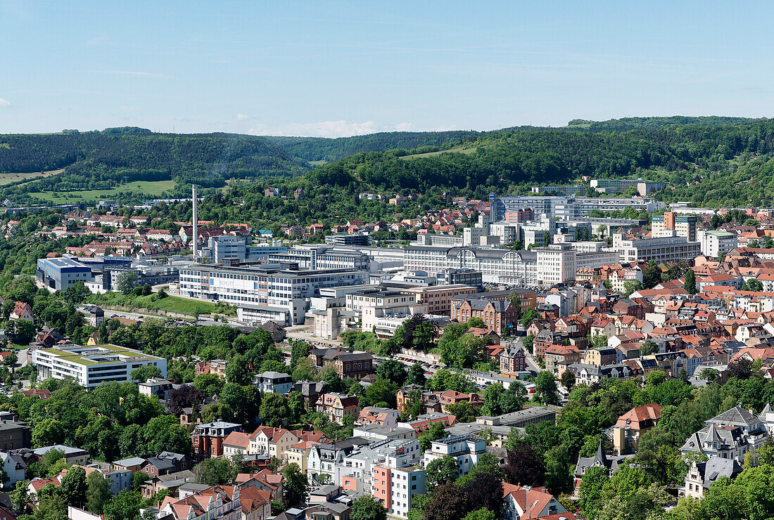 Blick vom Jentower, Industriegebiet mit den Firmen Schott, Jenapharm und Carl Zeiss Jena, Jena, Thüringen, Deutschland