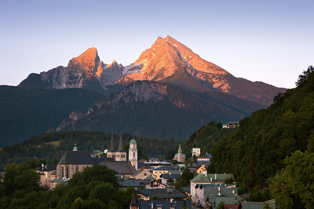 View over Berchtesgaden to Watzmann in the morning light, Berchtesgaden region, Berchtesgaden National Park, Upper Bavaria, Germany