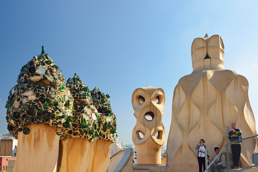 Casa Mila, Casa Milà, La Pedrera, roof terrace with ventilation towers, architect Antoni Gaudi, UNESCO World Heritage Site Casa Milà, Catalan modernista architecture, Art Nouveau, Eixample, Barcelona, Catalonia, Spain