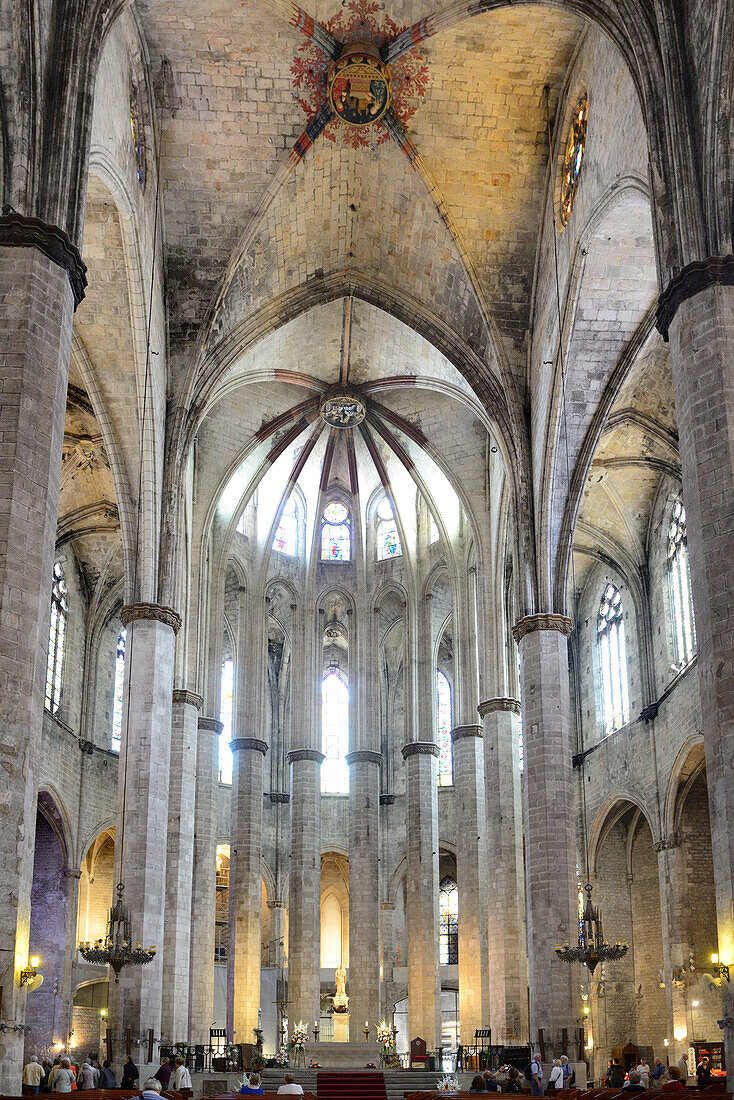 Church Santa Maria del Mar, interior, Gothic architecture, La Ribera, Barcelona, Catalonia, Spain