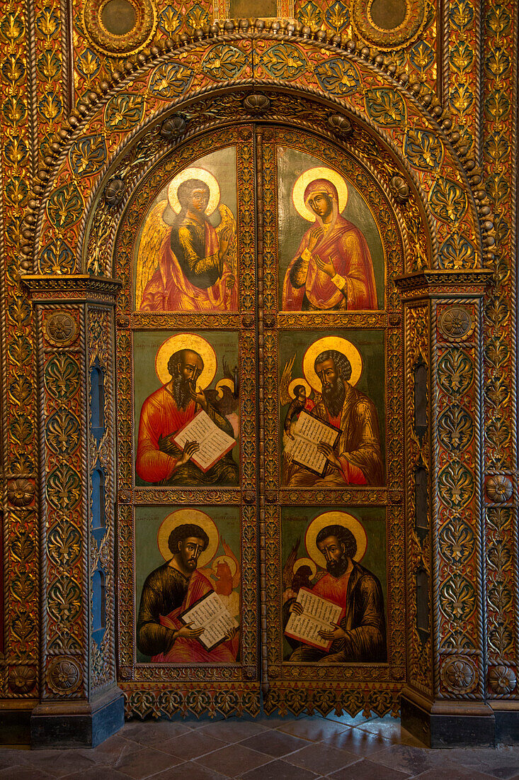 Innenaufnahme der Prophet-Elija-Kirche, Jaroslawl, Russland, Europa
