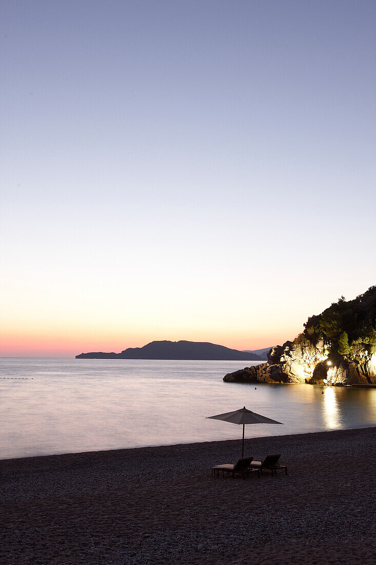 Queens Beach am Abend, Aman Sveti Stefan Resort, Sveti Stefan, Budva, Montenegro