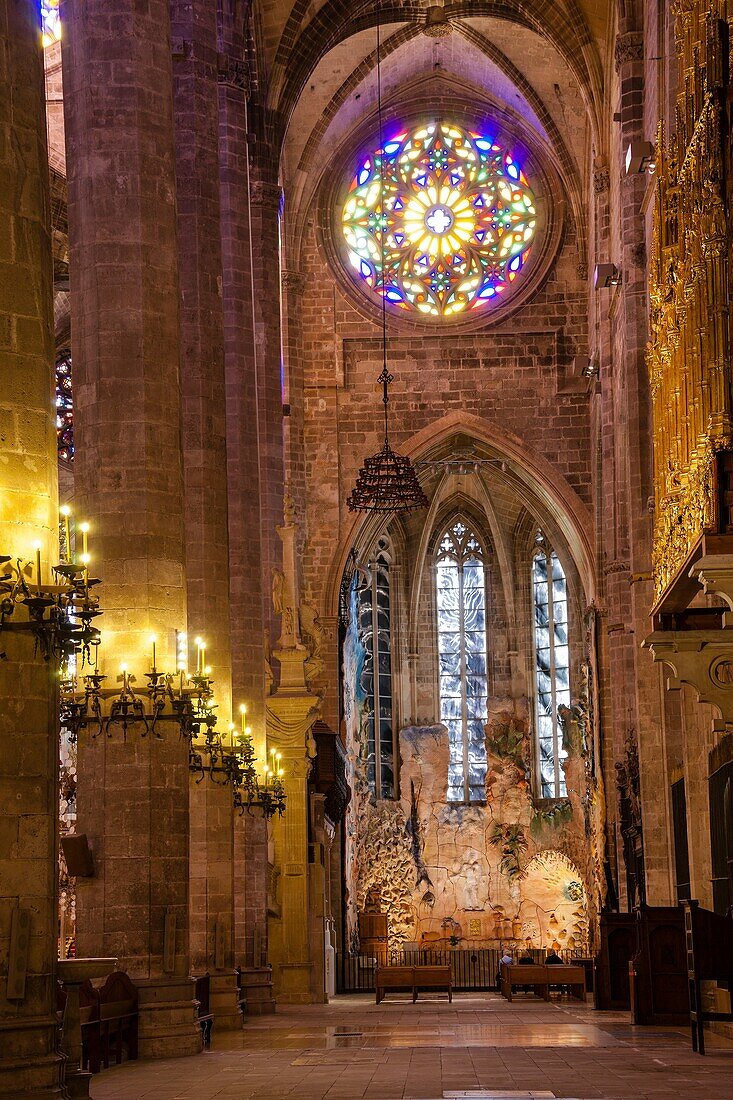 Kapelle der eucharistischen Anbetung, 2007, von Miquel Barceló, Kathedrale von Mallorca, XIII. Jahrhundert, Kunsthistorisch, Palma, Mallorca, Balearen, Spanien, Europa