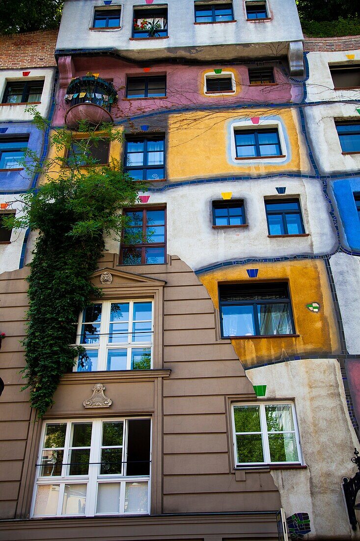 Building designed by Hundertwasser, Hundertwasserhaus, Vienna, Austria, Europe